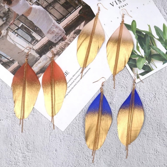 Exotic Feather Dipped in Gold Long Earrings 4in - Picture 4 of 5